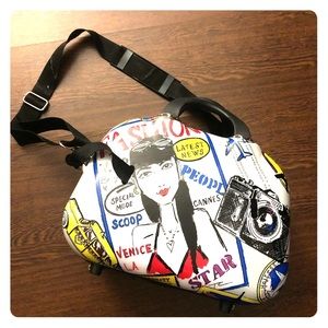 Brighton Fashionable protective makeup case